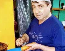 Trabajando, lo atacaron con palos y fierros hasta dejarlo ciego y ahora lucha por su vida