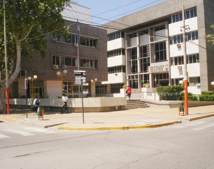 Capital atenderá solamente por turnos
