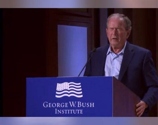 En un acto fallido, George W. Bush criticó la guerra que él mismo ejecutó
