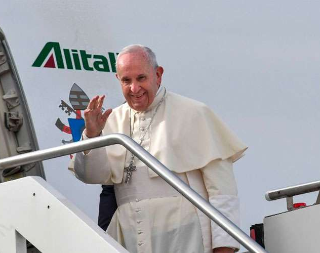 Francisco volverá a viajar luego del inicio de la pandemia