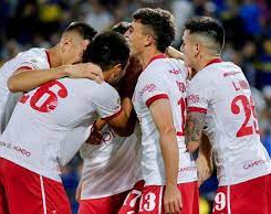 Estudiantes le ganó a Boca y pese a tener nuevo DT no se recupera 