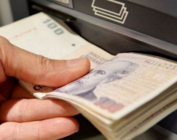 Salario mínimo: por primera vez en casi 20 años podrían aumentarlo por decreto