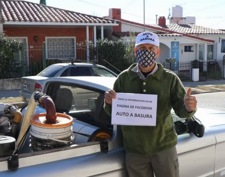 Volver al Futuro: Un argentino hizo realidad el De Lorean y pasea en un auto a basura