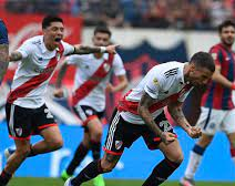 River se aprovechó de un error de San Lorenzo para cortar la mala racha y seguir ilusionado con la Liga