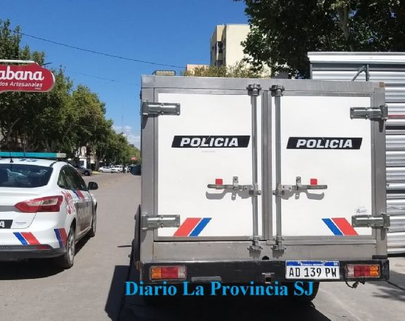 Un obrero cayó al vacío cuando trabajaba en un edificio en construcción