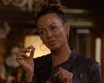 Karina Jelinek fue a tasar su anillo de casamiento y le ofrecieron una cifra millonaria