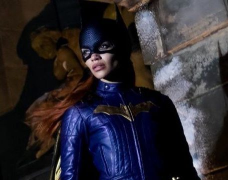 Cancelaron la película de "Batichica" y perderán millones de dólares