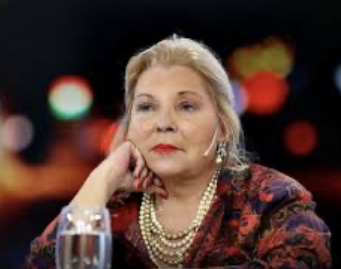 Elisa Carrió renunció a su candidatura al Parlasur