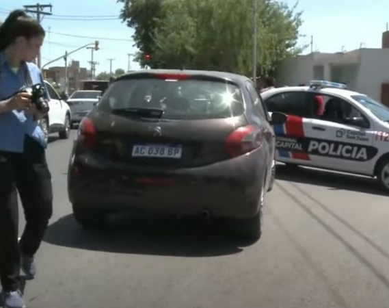 Rápido y furioso en San Juan: persiguieron a un delincuente tras robarse un auto