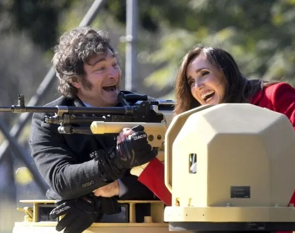 La foto que los llevó a la guerra: se rompió todo entre Milei y Villarruel