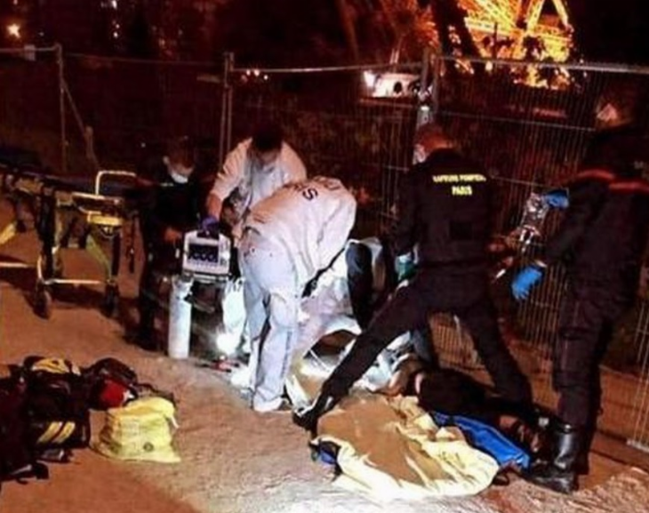 Dos mujeres musulmanas fueron apuñaladas frente a la Torre Eiffel