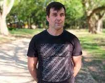 Tiene 41 años y lo acusan de drogar y matar a su madre, hermano e hija