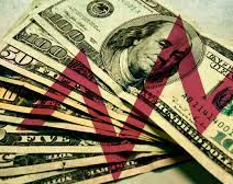 El dólar blue sigue haciendo historia: cerró el viernes en $273