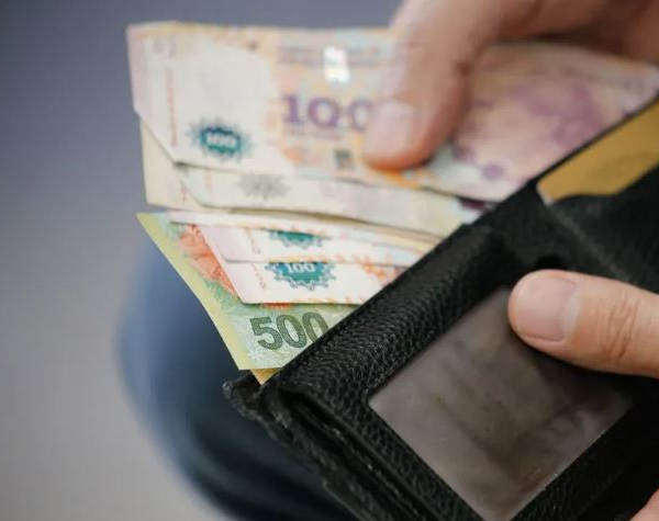 Aseguran que los salarios subieron un 10,1% por encima de la inflación