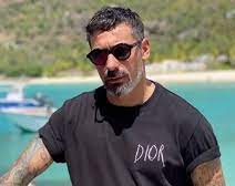 Pocho Lavezzi está internado en la misma clínica de rehabilitación que Chano