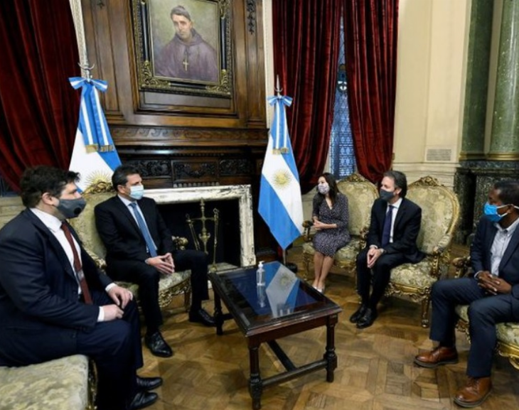 El Gobierno prepara el primer pago de intereses al FMI