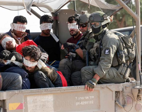 El protocolo de liberación de los primeros 13 rehenes de Hamas en medio de la tregua