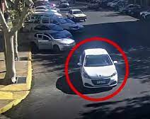Video: recuperaron un auto robado en Capital por las cámaras del CISEM
