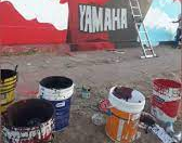 Rosario: balearon a muralistas que pintaban a Maradona y Messi en Newell