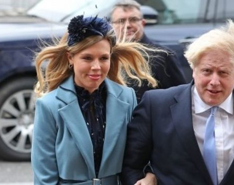 El premier británico se casó en secreto con su novia en Westminster