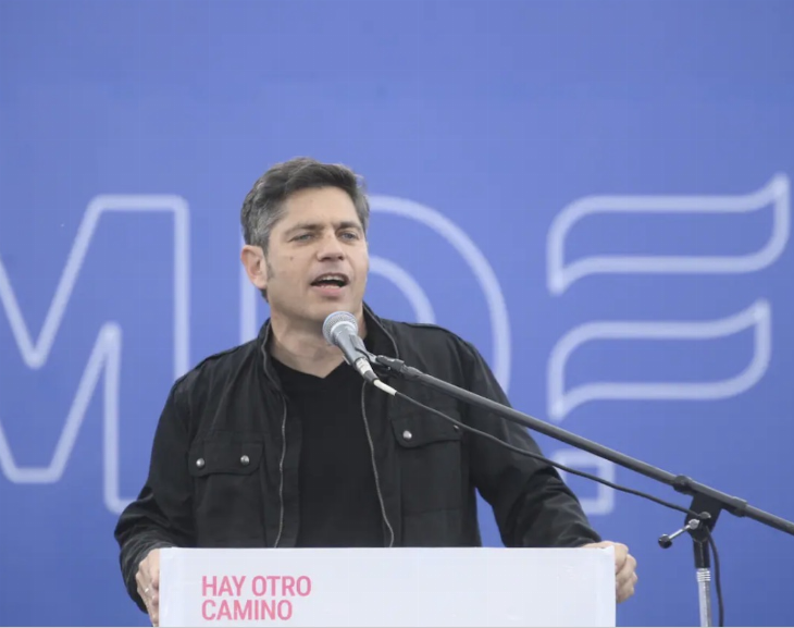 Kicillof apuntó contra Milei y habló de una Argentina a control remoto 