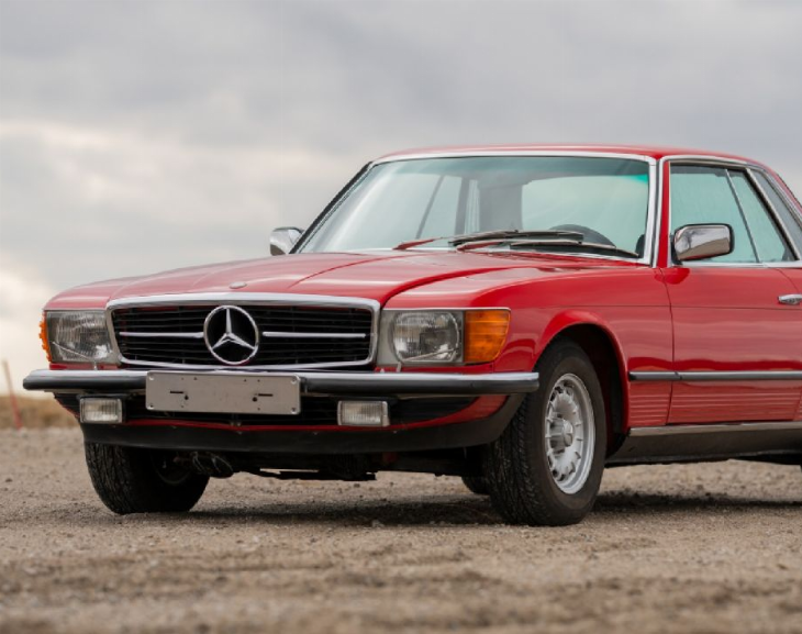 Se vendió en Estados Unidos el Mercedes Benz de Maradona