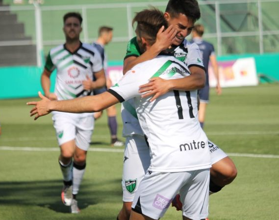San Martín sacó chapa y goleó a Tristán Suarez 