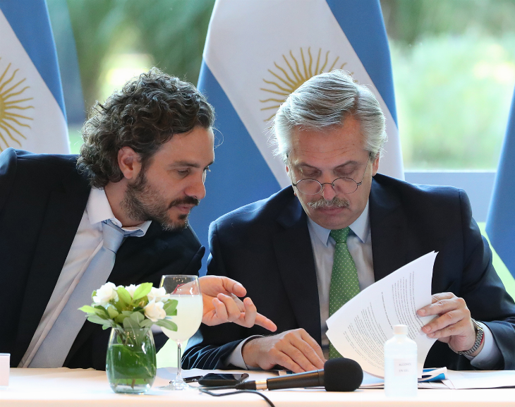 Cafiero viajará a Washington para ratificar la voluntad de pagar al FMI y explicar la relación con China