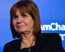 Bullrich habló sobre los planes sociales: "En 4 años no va a quedar ninguno"