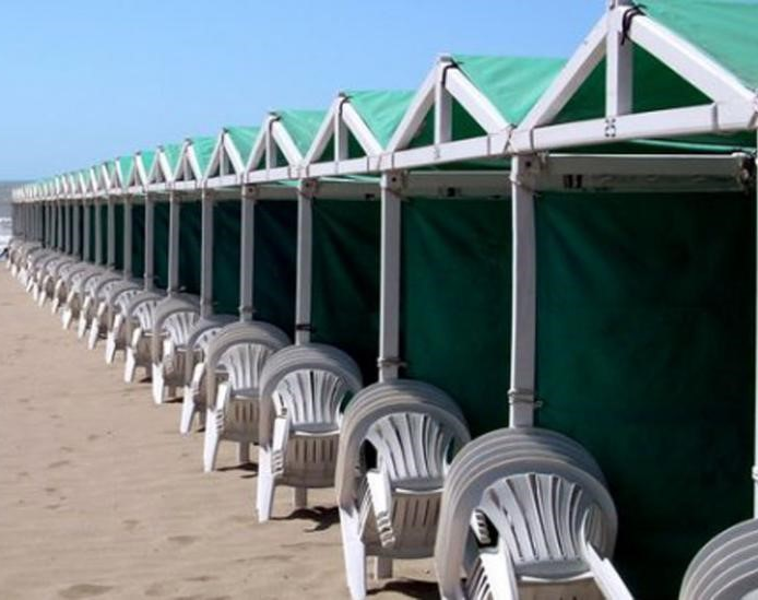 Alquilar una carpa en Mar del Plata cuesta alrededor de un millón de pesos