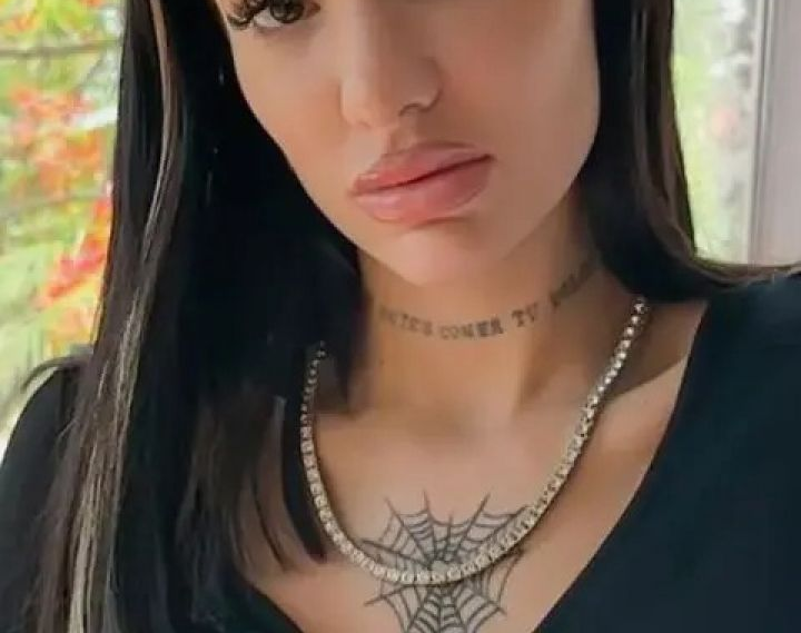 A un mes de anunciar su retiro, La Joaqui estrenó un tema con Mau y Ricky