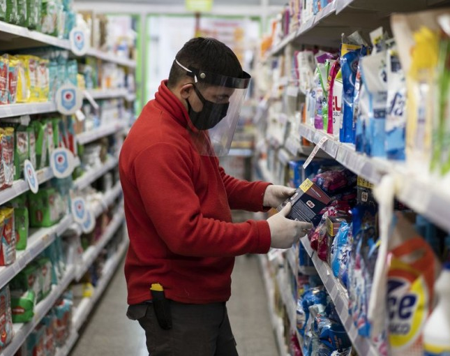 Labraron infracciones a supermercados en San Juan por diferencia de precio en góndola y caja