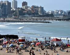 Finde largo exitoso: 1,2 millones de turistas viajaron por el país
