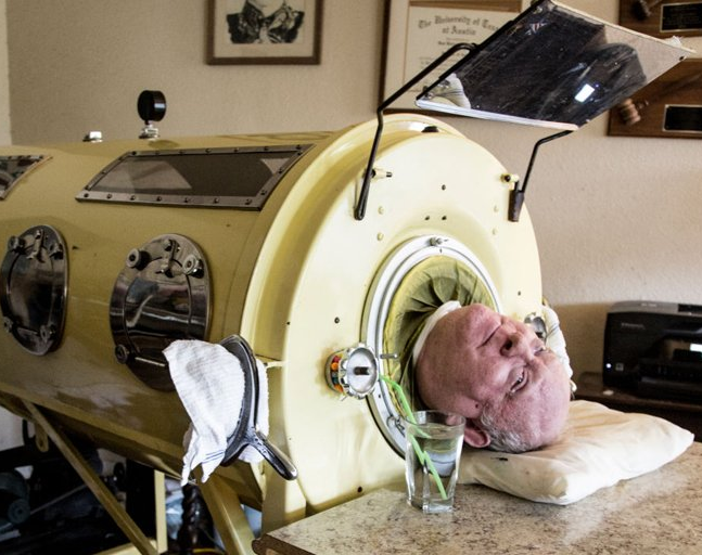 Conocé a "Polio Paul", el hombre que está hace 70 años conectado a una máquina