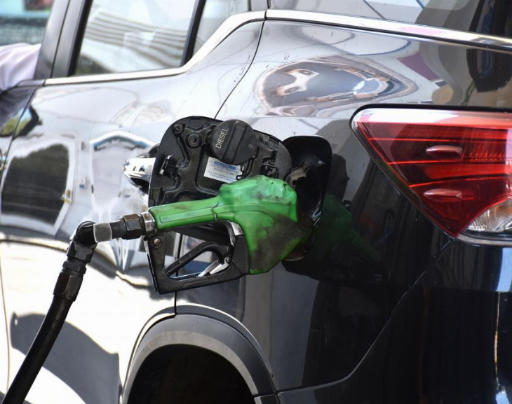 Las petroleras aumentaron los combustibles cerca del 27%