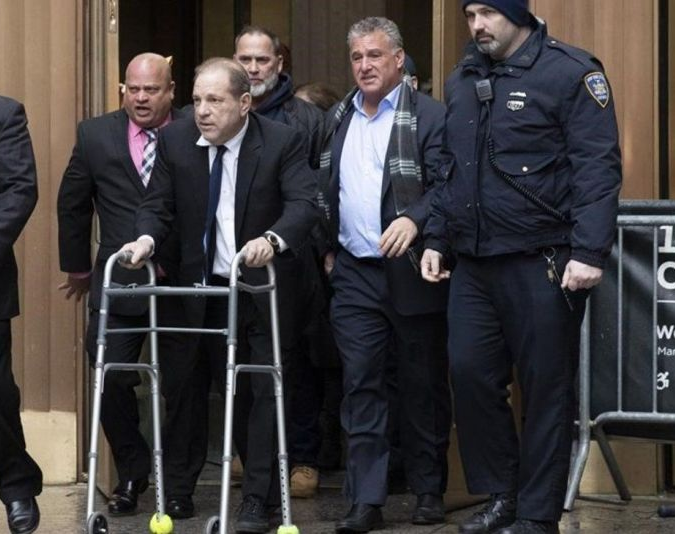 Weinstein, el depredador sexual de Hollywood, fue condenado a 16 años de prisión