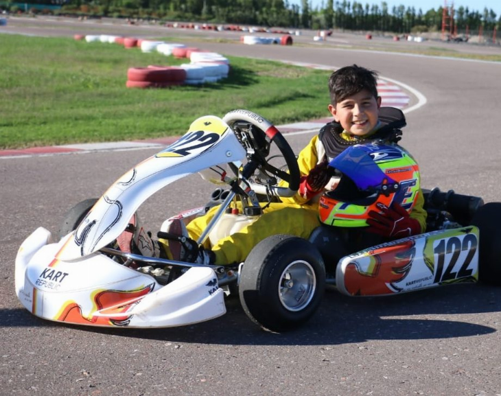 Desesperado: Es piloto de karting y le robaron el auto y la camioneta justo antes de la carrera