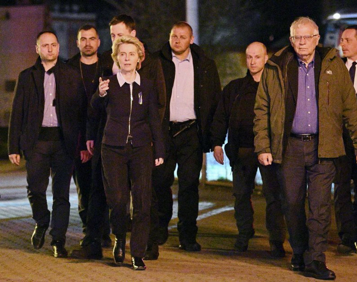 Ursula von der Leyen llegó a Bucha, la ciudad masacrada de Ucrania