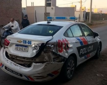 Operativo: Policías heridos y patrulleros dañados