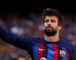 Gerard Piqué se despide del Barcelona y juega su último partido en el Camp Nou antes de su retiro