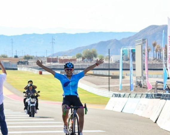 Asaltaron a una campeona y peligra su participación en una importante carrera 