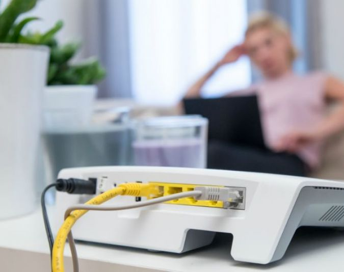 Autorizan incrementos en telefonía, internet y cable