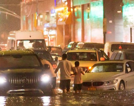 Por las inundaciones en la ciudad de Nueva York se registraron 44 muertes