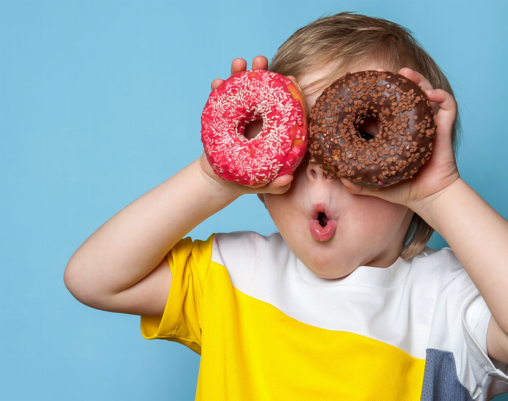 Las tasas de obesidad infantil crecen por el consumo de alimentos procesados