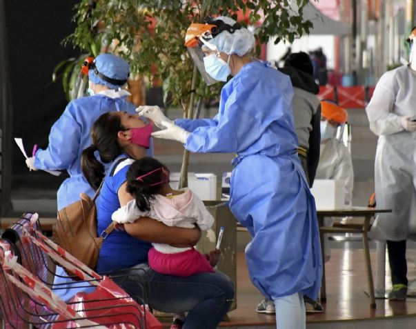 Advierten que ya comenzó la tercera ola mundial de coronavirus