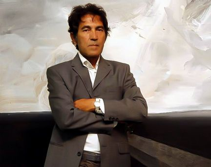 ¿Es un chiste?: Un escultor italiano vendió una obra "invisible" por casi U$S 20.000