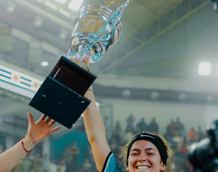 Las Águilas brillaron en el Cantoni y son campeonas del Mundo 