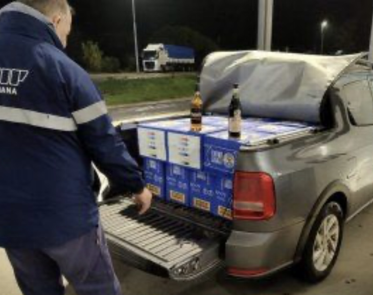 Aduana secuestró casi 600 botellas de fernet y más de 200 de whisky con destino a Uruguay