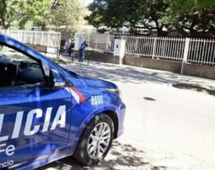 Asesinaron de un disparo en la cabeza a una mujer en medio de una conocida feria de Rosario