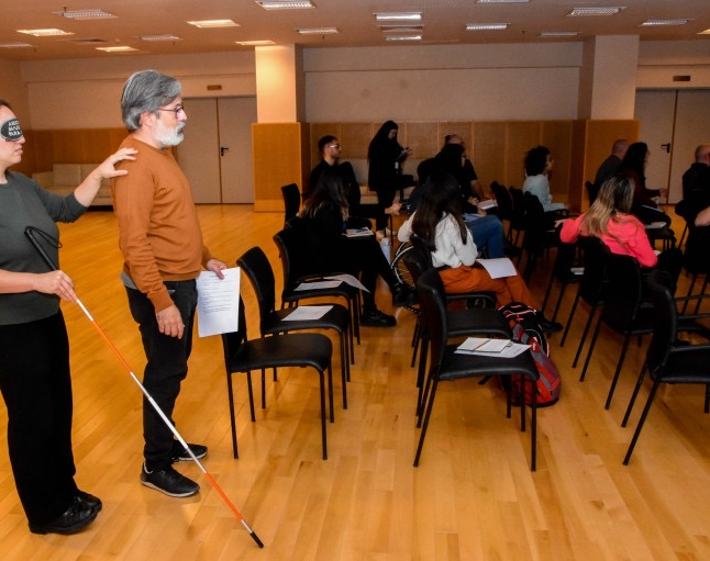El Teatro del Bicentenario avanza en su política de accesibilidad e inclusión con capacitaciones